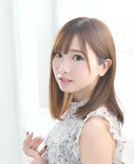 Ayumi Mano