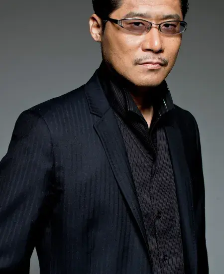 Tsuyoshi Koyama
