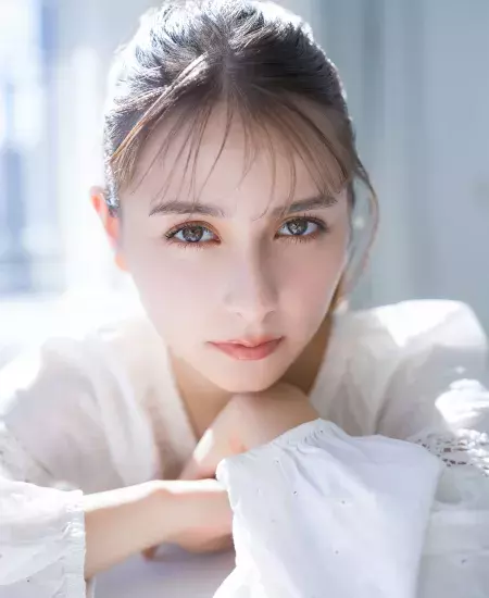 Lina Arashi