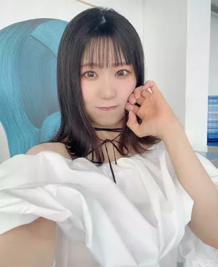 Nao Touyama